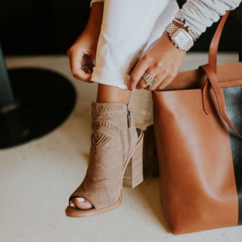 Vince Camuto Tan Ankle Booties - Picture 2 of 10